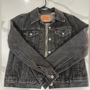 Levi’s Women’s 90’s Denim Trucker Jacket - Size Medium